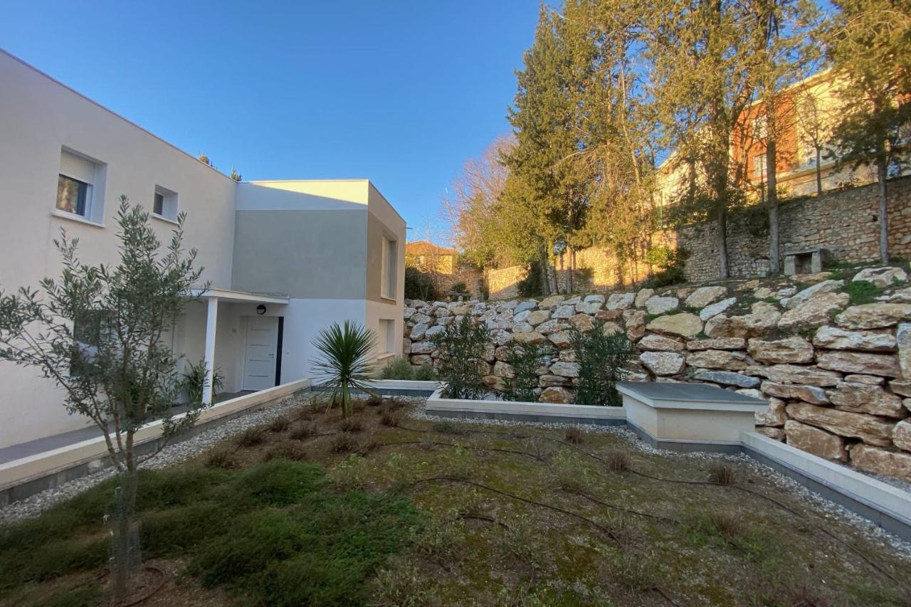 شقة Roche Blanche - Terrasse Et Parking نيم المظهر الخارجي الصورة